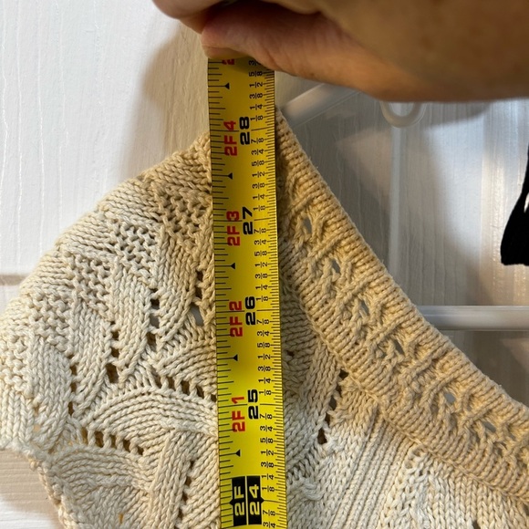 Boston Proper Womens Sz M Peplum Cap Sleeve Top Cream Pointelle Knit Scoop Neck - Picture 6 of 8